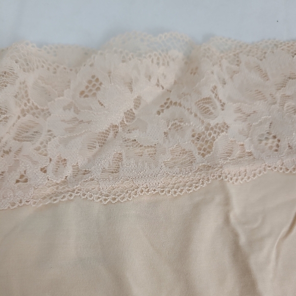 NEW Soma Intimates Ivory Lace Bikini Panty Soft NWT - Picture 2 of 4